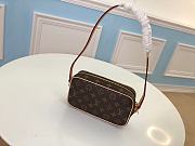 LOUIS VUITTON Pochette Cite shoulder bag - 6