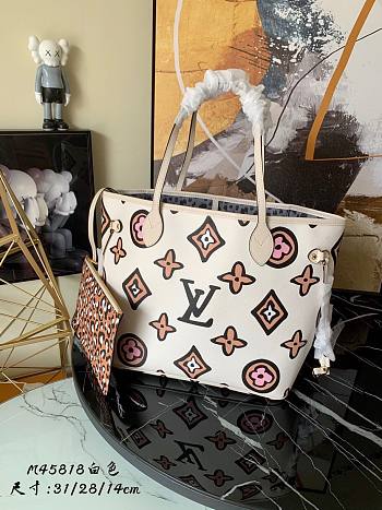 Louis Vuitton Neverfull MM Autres Toiles Monogram in White