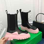 Bottega Veneta Boots in pink/black  - 5