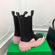 Bottega Veneta Boots in pink/black  - 3