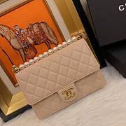 Chanel pearl Woc leather rhombic flap bag in beige  - 5