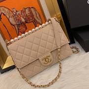 Chanel pearl Woc leather rhombic flap bag in beige  - 3