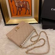 Chanel pearl Woc leather rhombic flap bag in beige  - 2