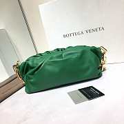 Bottega Veneta The Chain Pouch green shoulder bag - 6