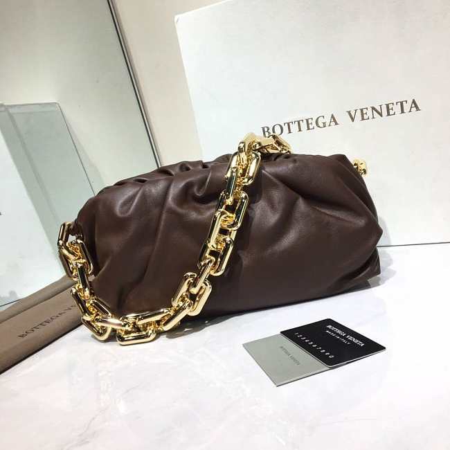 Bottega Veneta The Chain Pouch brown shoulder bag - 1