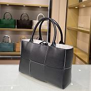 Bottega Veneta Intrecciato lamp skin tote black bag 609175 - 6