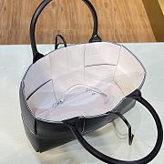 Bottega Veneta Intrecciato lamp skin tote black bag 609175 - 3