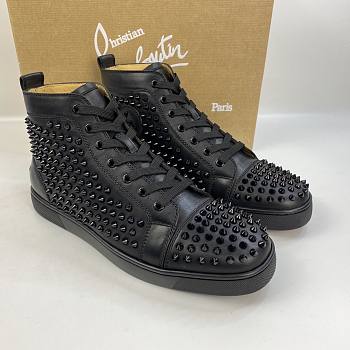 CL black boots