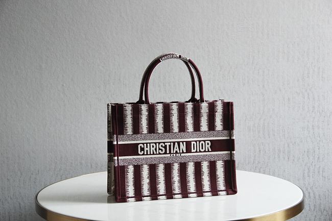 Dior book tote in red 36 cm - 1