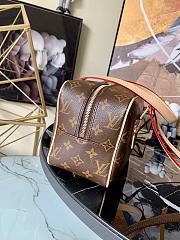 Louis Vuitton Monogram Cite MM M51182  - 6