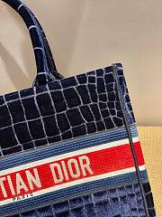 Dior Tote Book Blue Velvet 36cm - 2