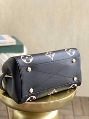 Louis Vuitton Montaigne MM in Black M41048 - 5