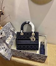 Dior Lady D-Lite Embroided Blue 24cm - 1