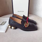 Gucci Flats with Pearl - 4