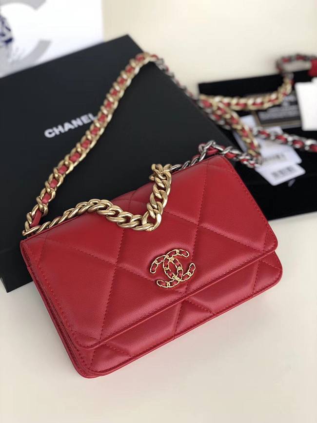 Chanel Quilted 19 Wallet on Chain WOC Red 2019 - 1