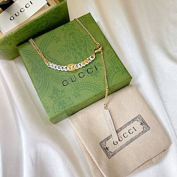 Gucci necklace 