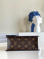 Louis Vuitton LV Spring Street M90376 - 5