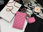 Chanel air pod phone case pink - 3