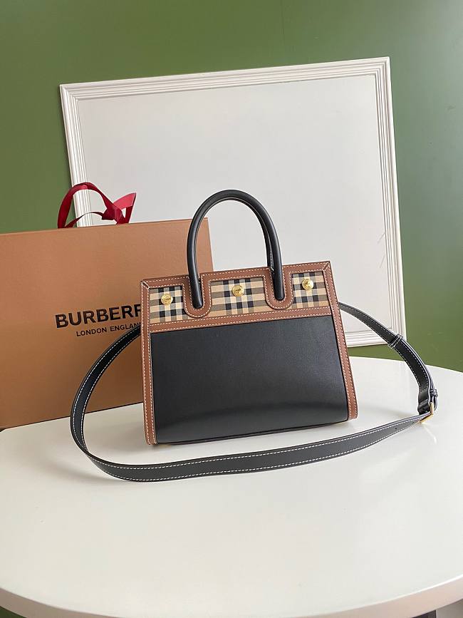 Buberry B vintage title tote bag 26cm - 1