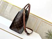 Louis Vuitton On My Side MM in Green M53823 - 5