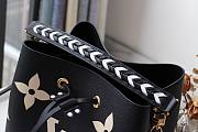 Louis Vuitton Crafty Neonoe MM Monogram Black - 5