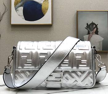 Fendi BAGUETTE Silver leather bag 26cm