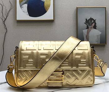 Fendi BAGUETTE Golden leather bag 26cm