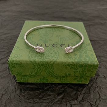 Gucci bracelet 02