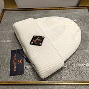 Louis Vuitton white hat  - 2