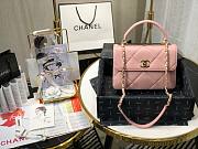 Chanel lampskin handle flap bag pink 25cm - 3