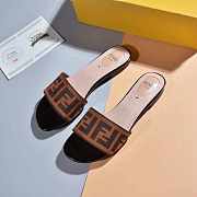 Fendi slippers - 4