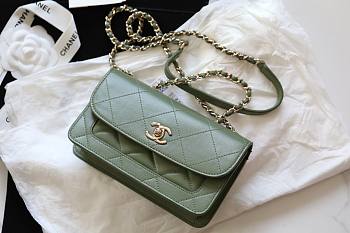 Chanel Fu vintage green flap bag 