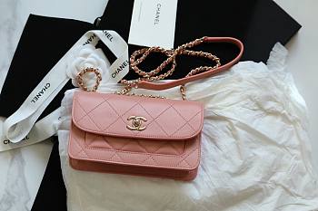 Chanel Fu vintage pink flap bag