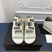 Chanel sandal in white - 4