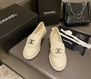 Chanel Flat Loafers White / Black / Beige  - 5