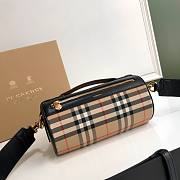 Burberry The Vintage Check barrel bag - 5