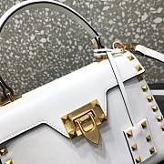 Valentino Garavani Rockstud Alcove white leather tote bag - 2