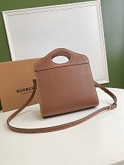 Burberry large brown pocket bag - 5
