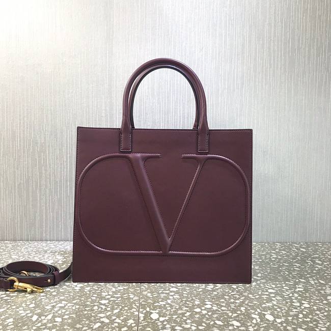 Valentino Leather Vlogo Walk Tote Bag in Red - 1