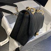 Chanel shoulder flap bag AS1459 in black - 3