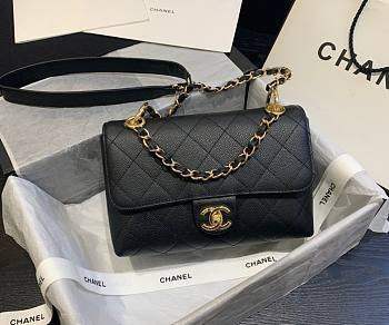 Chanel shoulder flap bag AS1459 in black