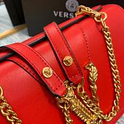 Versace Virtus Shoulder bag in Red - 6