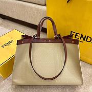Fendi FF Peekaboo X-tote bag in yellow 41cm - 5