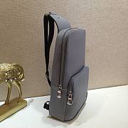 LV Avenue Sling Bag Taiga Gray M30443 - 3