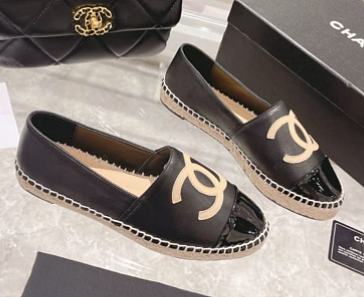 Chanel Espadrilles black patent - 1