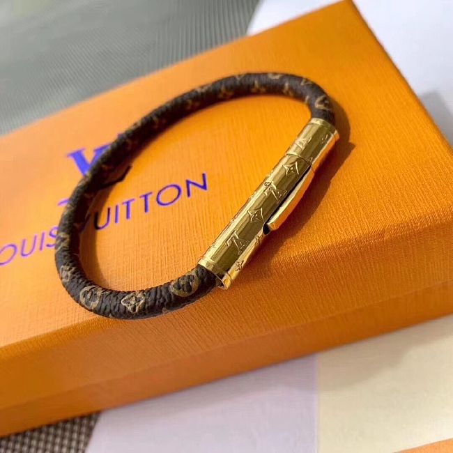 LV Bracelet 005 - 1