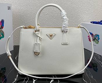 Prada galleria large white 3949