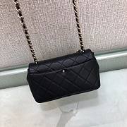 Chanel black big chain falp bag in black lampskin - 5