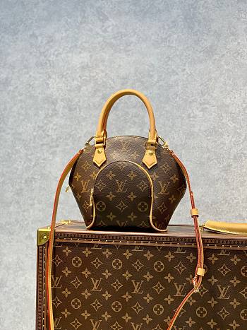 Louis Vuitton Ellipse BB Monogram Canvas