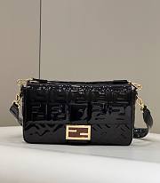 Fendi BAGUETTE patent black leather bag 32cm - 1